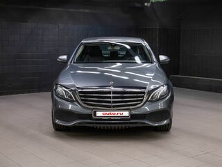 2018 Mercedes-Benz E-Класс 200 V (W213, S213, C238), серый, 1745000 рублей, вид 2