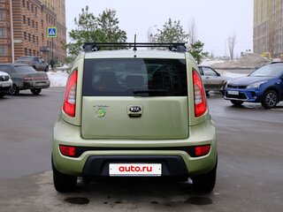 2013 Kia Soul I Рестайлинг, зелёный, 1060000 рублей, вид 5