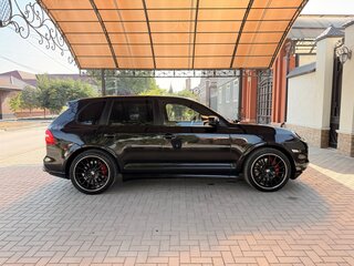 2008 Porsche Cayenne Turbo S I Рестайлинг (957), чёрный, 2100000 рублей, вид 2