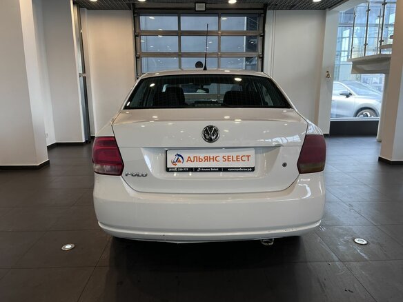 2012 Volkswagen Polo V, белый, 389000 рублей - вид 3