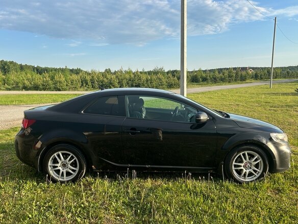 2011 Kia Cerato Koup II, чёрный, 610000 рублей - вид 6