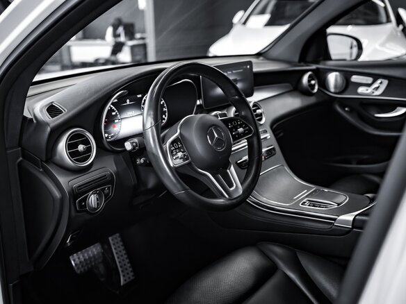 2019 Mercedes-Benz GLC Coupe 300 I (C253) Рестайлинг, белый - вид 14