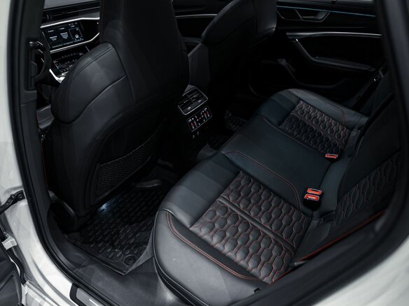 2022 Audi RS 6 IV (C8), белый, 13200000 рублей - вид 18