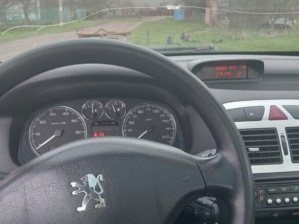 2007 Peugeot 307 I Рестайлинг, красный, 300000 рублей - вид 8