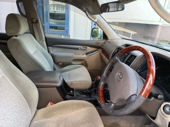2002 Toyota Land Cruiser Prado 120 Series, серый, 1500000 рублей - вид 5