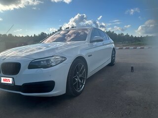 2013 BMW 5 серии 520d VI (F10/F11/F07) Рестайлинг, белый, 1700000 рублей, вид 1