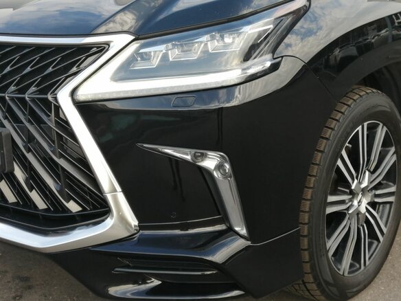 2017 Lexus LX 570 III Рестайлинг 2, чёрный, 7400000 рублей - вид 24