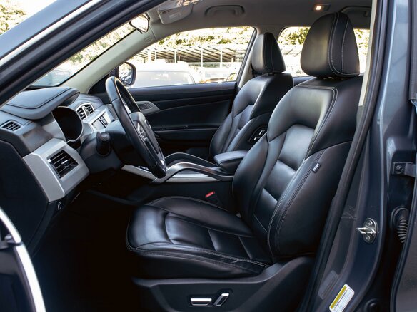 2020 Geely Atlas I, серый, 1515000 рублей - вид 10