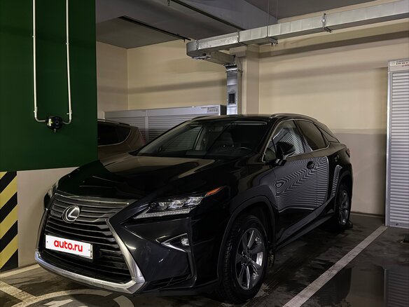 2018 Lexus RX 300 IV, чёрный, 4600000 рублей - вид 3