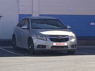 2010 Chevrolet Cruze I, серебристый, 540000 рублей, вид 1