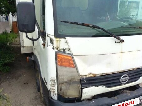 2011 Nissan Cabstar, белый, 620000 рублей, вид 2