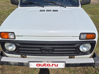 2015 Lada (ВАЗ) 2121 (4x4) I Рестайлинг, белый, 380000 рублей, вид 1