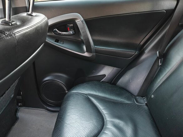 2011 Toyota RAV4 III (XA30) Рестайлинг, серый, 1230000 рублей - вид 38