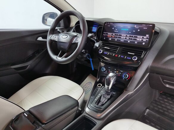 2015 Ford Focus III, белый, 742000 рублей - вид 13