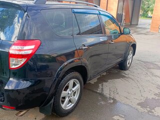 2011 Toyota RAV4 Long III (XA30) Рестайлинг, чёрный, 1200000 рублей, вид 2