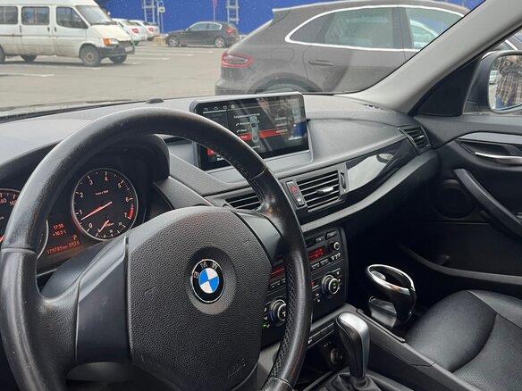 2012 BMW X1 18i I (E84), коричневый - вид 5