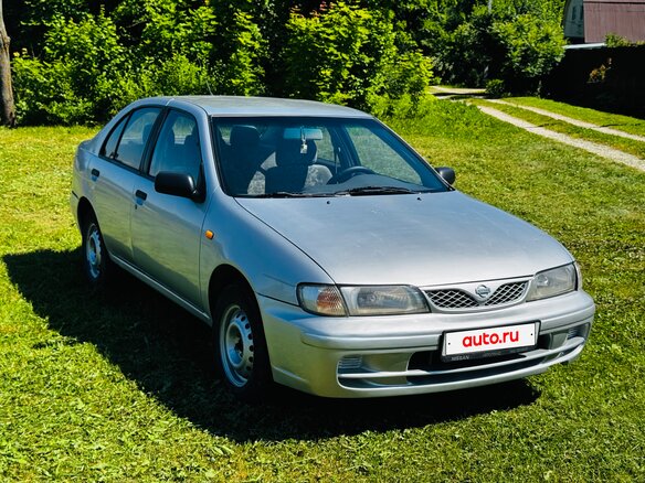1998 Nissan Almera I (N15), серебристый, 265000 рублей - вид 1