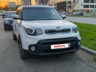 2018 Kia Soul II Рестайлинг, белый, 1350000 рублей, вид 3