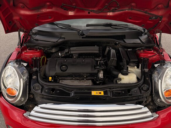 2011 Mini Hatch One II (R56) Рестайлинг, красный, 850000 рублей - вид 6
