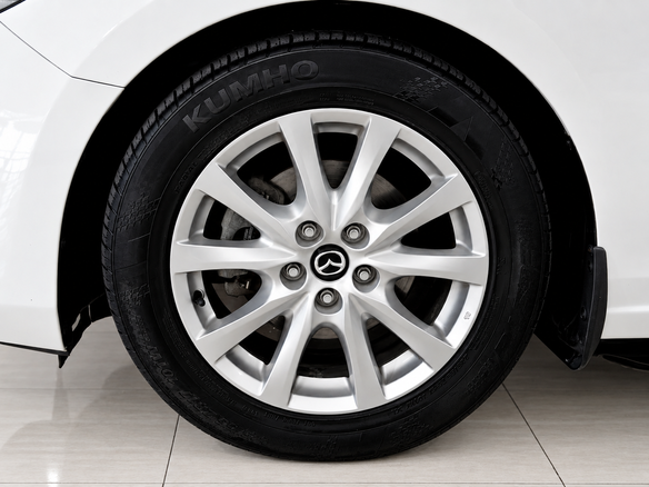 2015 Mazda 6 III (GJ) Рестайлинг, белый, 1750000 рублей - вид 14