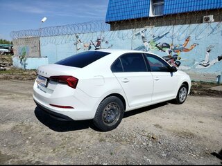 2021 Skoda Rapid II, белый, 912000 рублей, вид 3