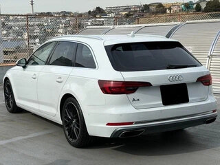 2017 Audi A4 V (B9), белый, 1799000 рублей, вид 3