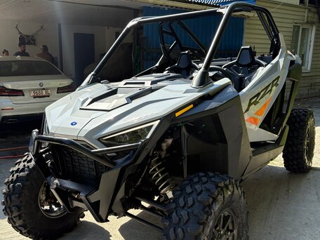 2024 Polaris RZR PRO XP, серый, 2350000 рублей, вид 2