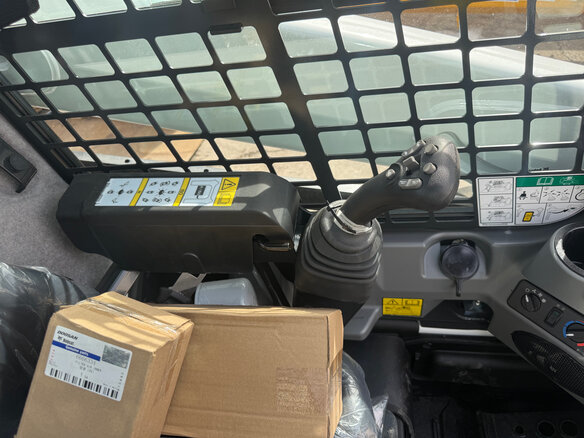 2026 Bobcat S530, белый, 5200000 рублей - вид 9