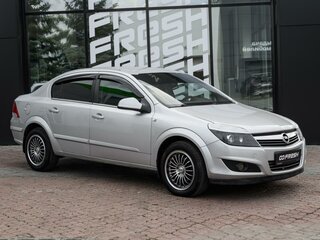 2011 Opel Astra H Рестайлинг, серебристый, 599000 рублей, вид 1