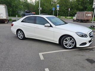2015 Mercedes-Benz E-Класс 250 CDI IV (W212, S212, C207) Рестайлинг, белый, 2300000 рублей, вид 3