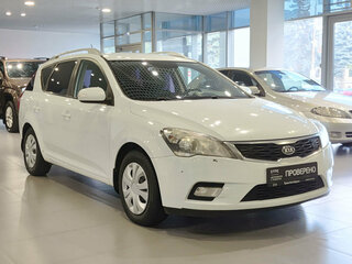2011 Kia Ceed I Рестайлинг, белый, 410000 рублей, вид 3