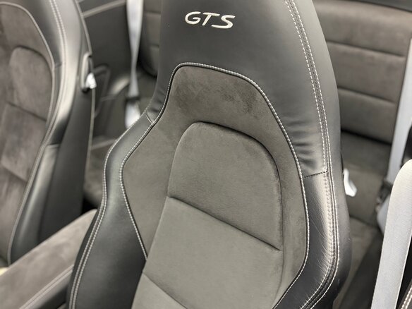 2019 Porsche 911 Carrera 4 GTS VII (991) Рестайлинг, белый, 9500000 рублей - вид 15