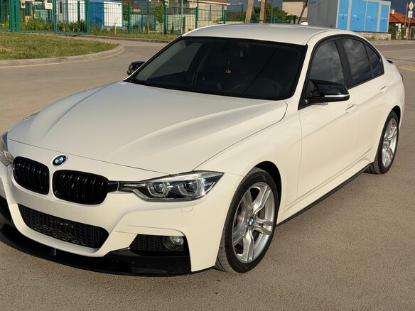 2016 BMW 3 серии 320i VI (F3x) Рестайлинг, белый, 2200000 рублей