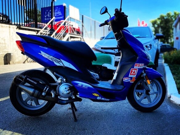 2010 Yamaha Jog, синий, 260000 рублей - вид 2