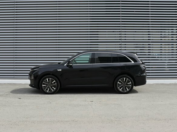 2025 Li Auto (Lixiang) L6 I, чёрный, 8390000 рублей - вид 6