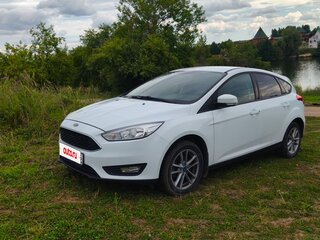 2018 Ford Focus III Рестайлинг, белый, 1045000 рублей, вид 4