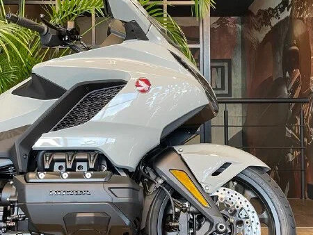 2026 Honda GL 1800 Gold Wing, белый, 4950000 рублей - вид 9