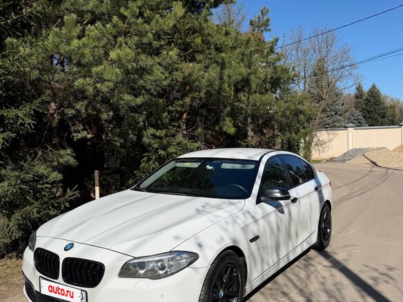 2016 BMW 5 серии 520i VI (F10/F11/F07) Рестайлинг, белый, 1899999 рублей