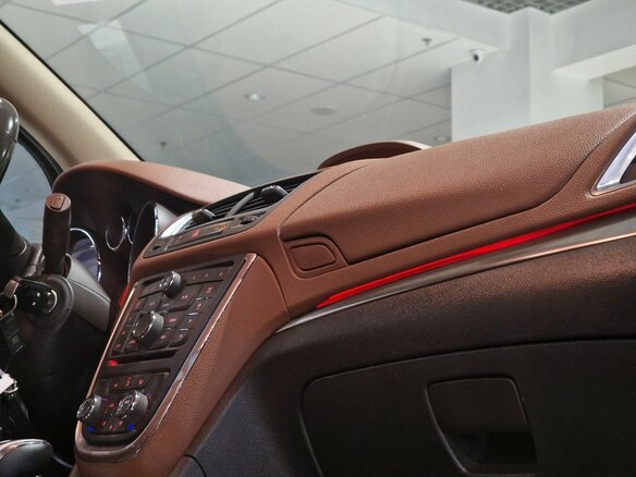 2013 Opel Mokka I, белый, 920000 рублей - вид 13