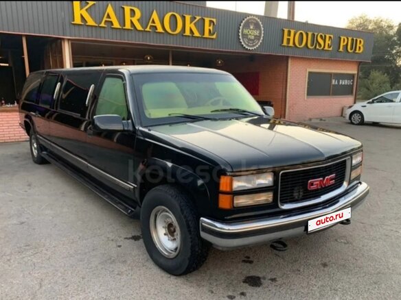 1997 GMC Suburban, чёрный, 6000000 рублей - вид 3