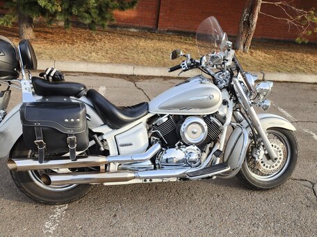 2008 Yamaha XVS1100, белый, 630000 рублей, вид 4