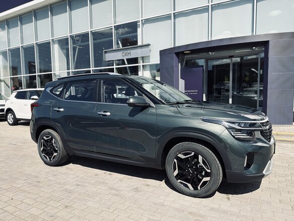 2026 Kia Seltos I Рестайлинг, зелёный - вид 7