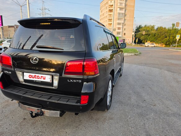 2011 Lexus LX 570 III, чёрный, 3500000 рублей - вид 3