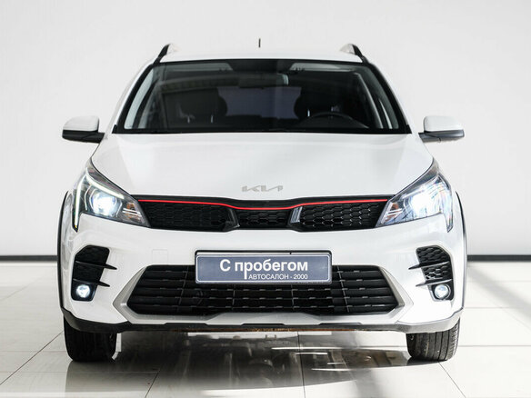 2022 Kia Rio X IV Рестайлинг, белый, 1850000 рублей - вид 1