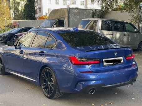 2019 BMW 3 серии 320d VII (G2x), синий, 3480000 рублей, вид 2