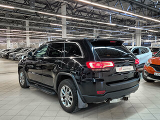 2014 Jeep Grand Cherokee IV (WK2) Рестайлинг, чёрный, 1896000 рублей, вид 4