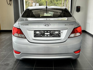 2014 Hyundai Solaris I, серебристый, 900000 рублей, вид 5
