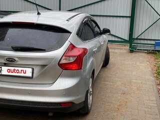 2013 Ford Focus III, серебристый, 620000 рублей, вид 3