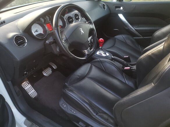 2012 Peugeot 308 I Рестайлинг, белый, 1333333 рублей - вид 8
