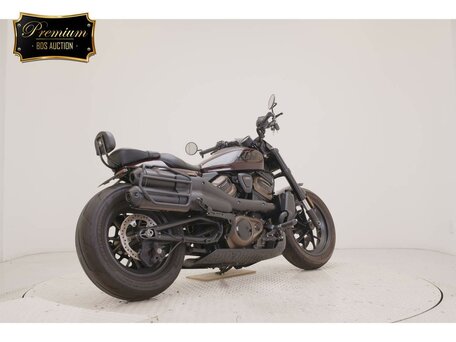 2021 Harley-Davidson Sportster S, красный, 1297000 рублей, вид 5